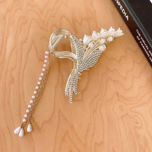 Party wear Flower with Tassel Juda Hair Claw Clip for Girls, Women